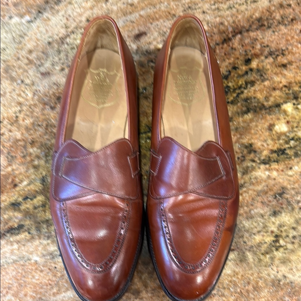 New & Lingwood Brown Leather Slip-On loafers